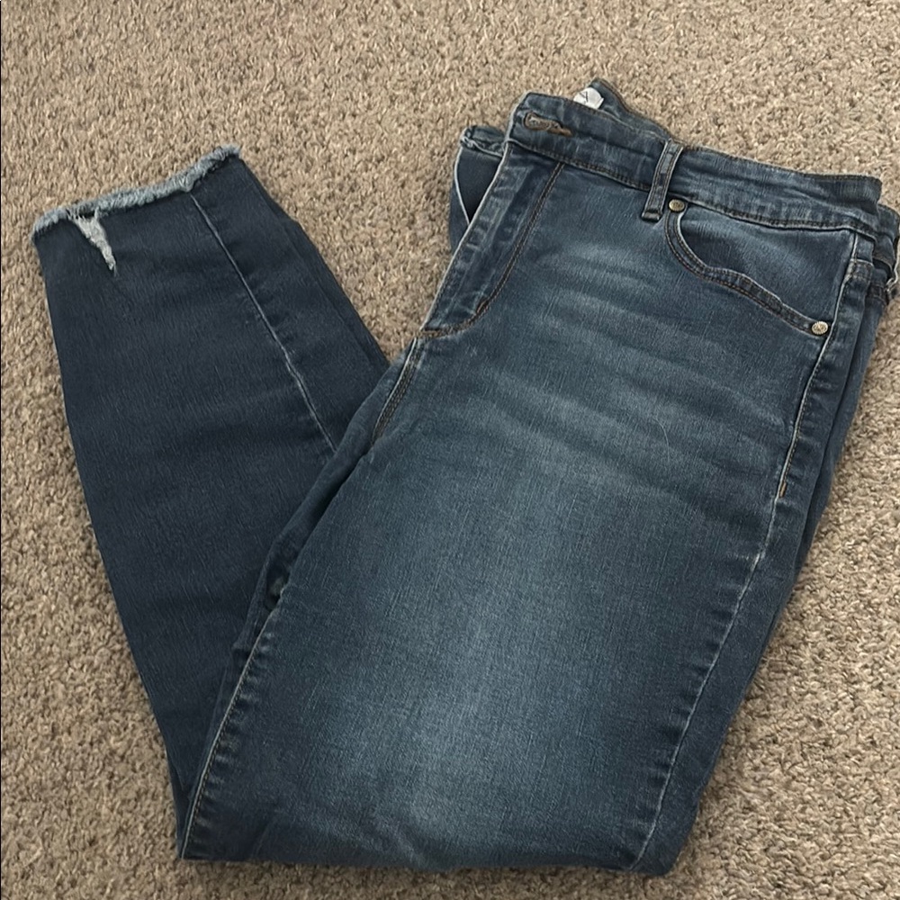 Women’s Skinny Jeans